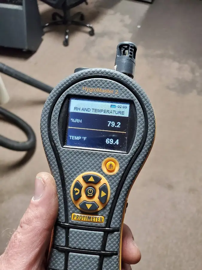 Moisture meter humidity assessment for Fire & Smoke Damage Restoration in Sylacauga